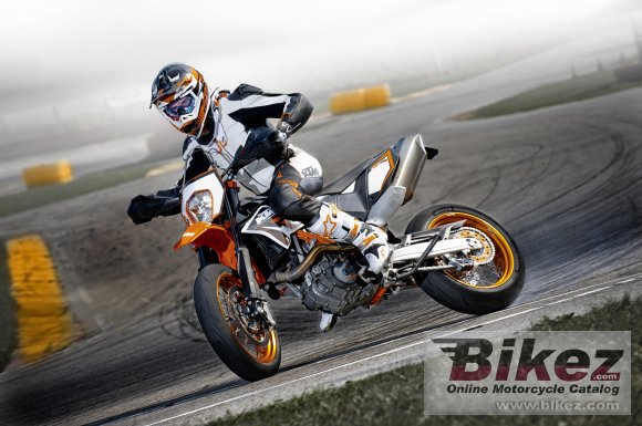 2013 KTM 690 SMC R photo